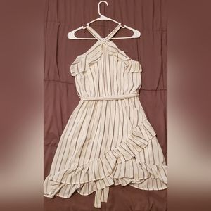 Flowy short white dress size small